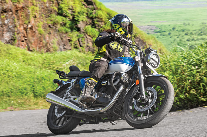 2021 Royal Enfield Classic 350 vs Honda H'ness CB350 comparison